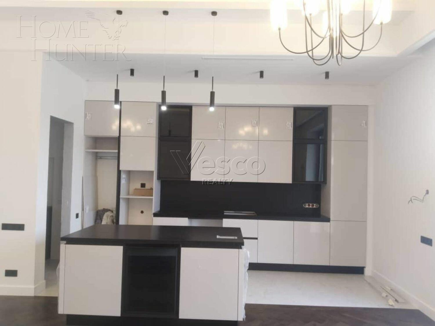 1-этажный коттедж 990 м² с отделкой