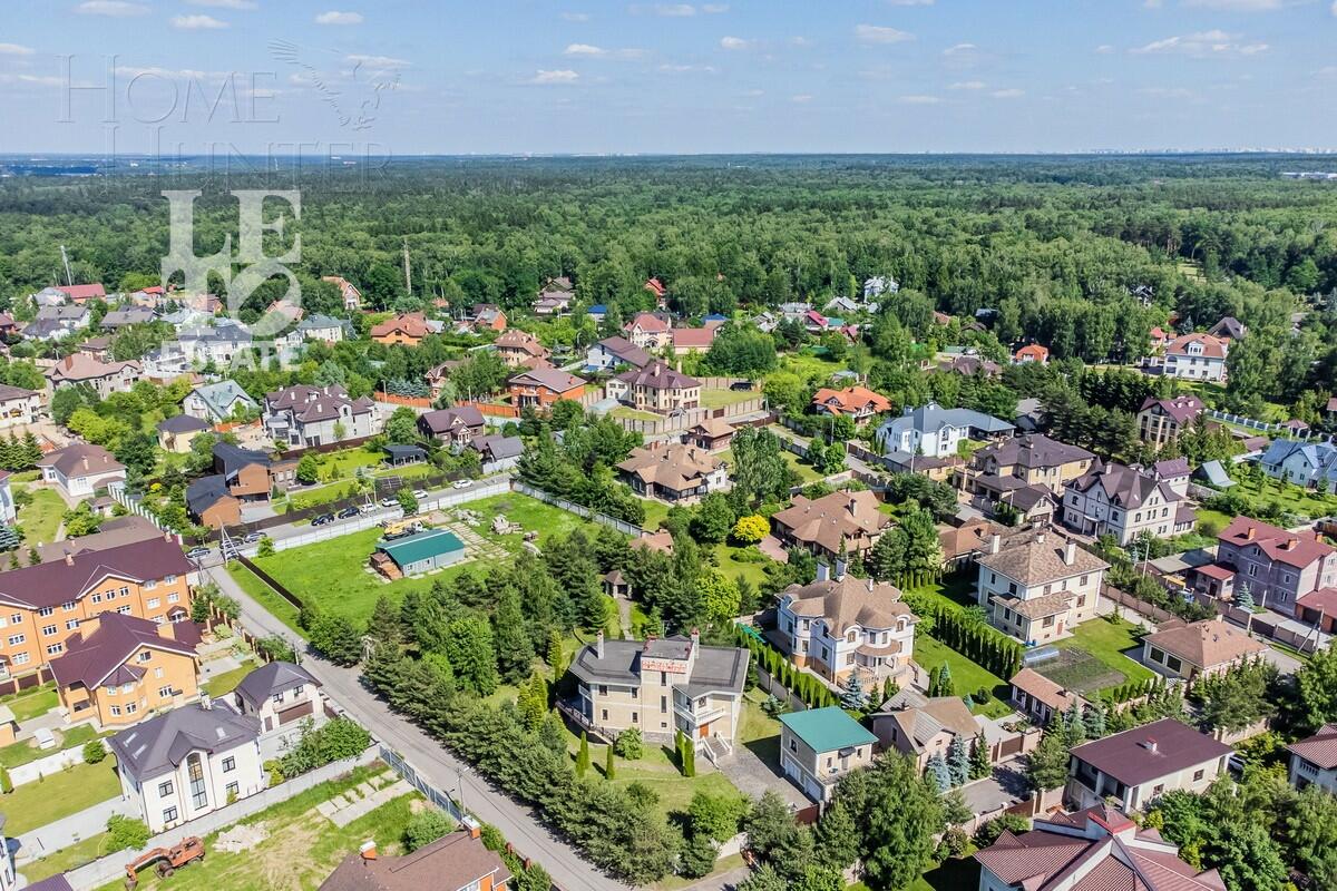 2-этажный коттедж 479.7 м² с отделкой