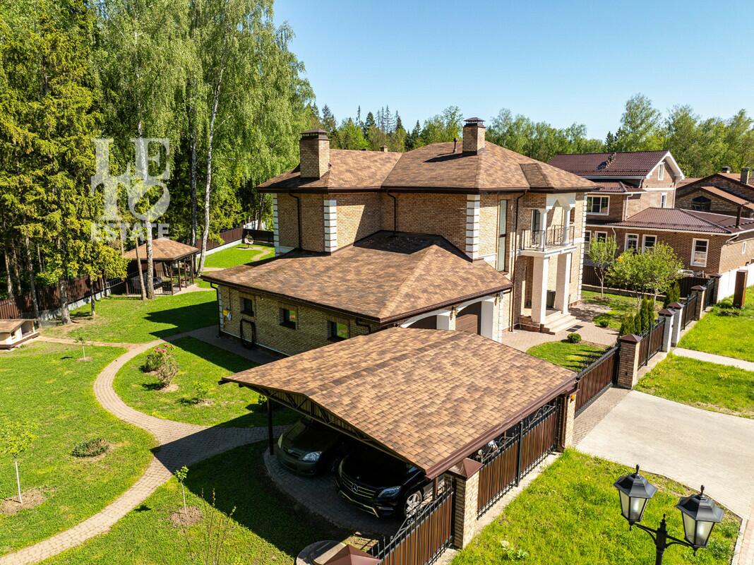 2-этажный коттедж 310.2 м² с отделкой