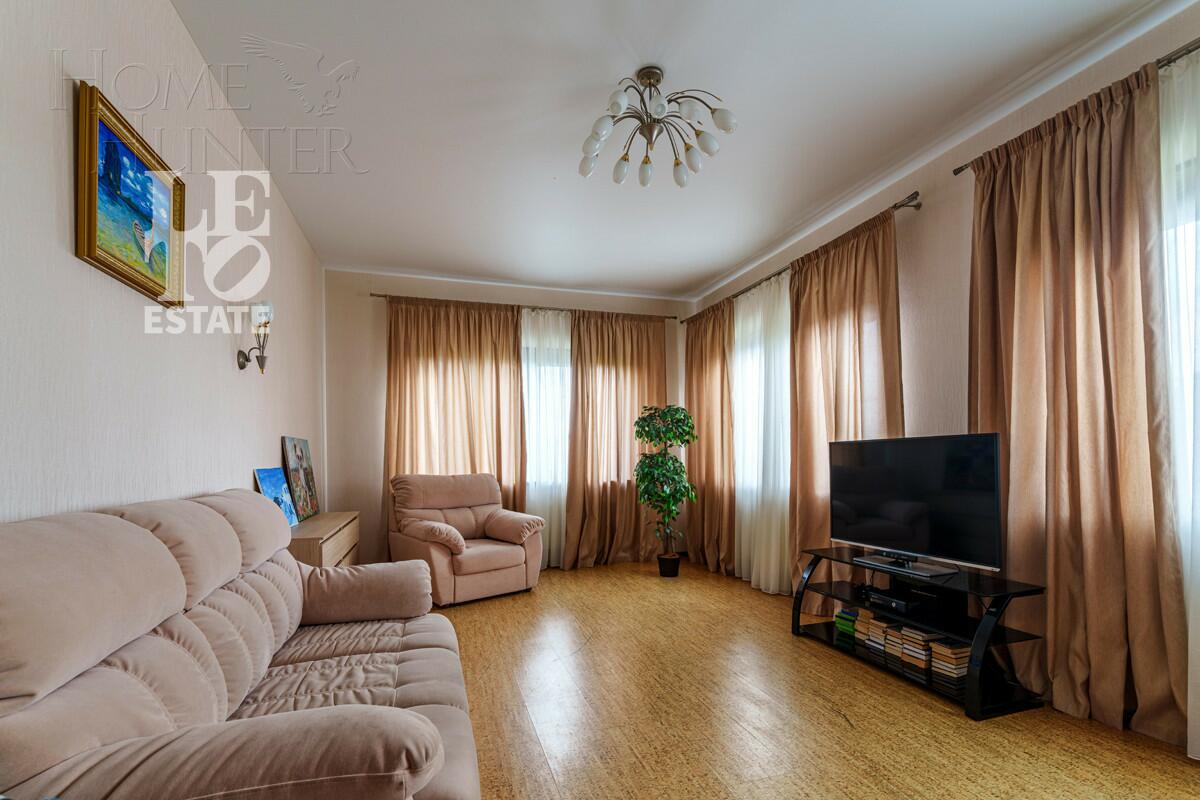 2-этажный коттедж 529.6 м² с отделкой