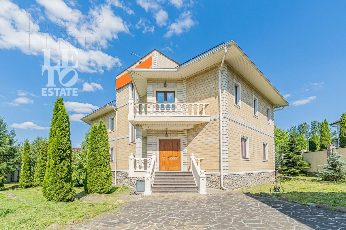 2-этажный коттедж 479.7 м² с отделкой