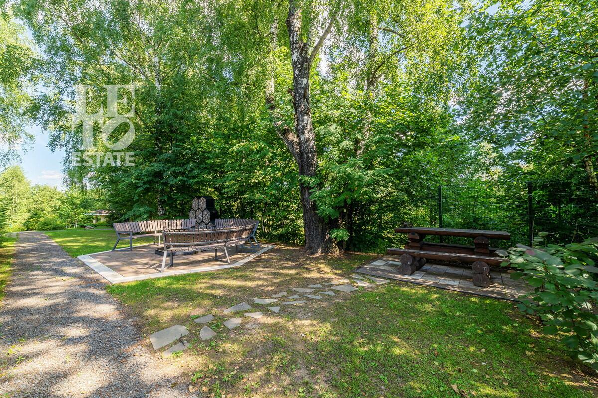 2-этажный коттедж 680 м² с отделкой