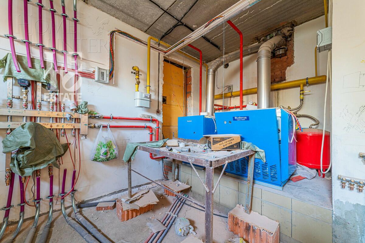 3-этажный коттедж 690 м² без отделки