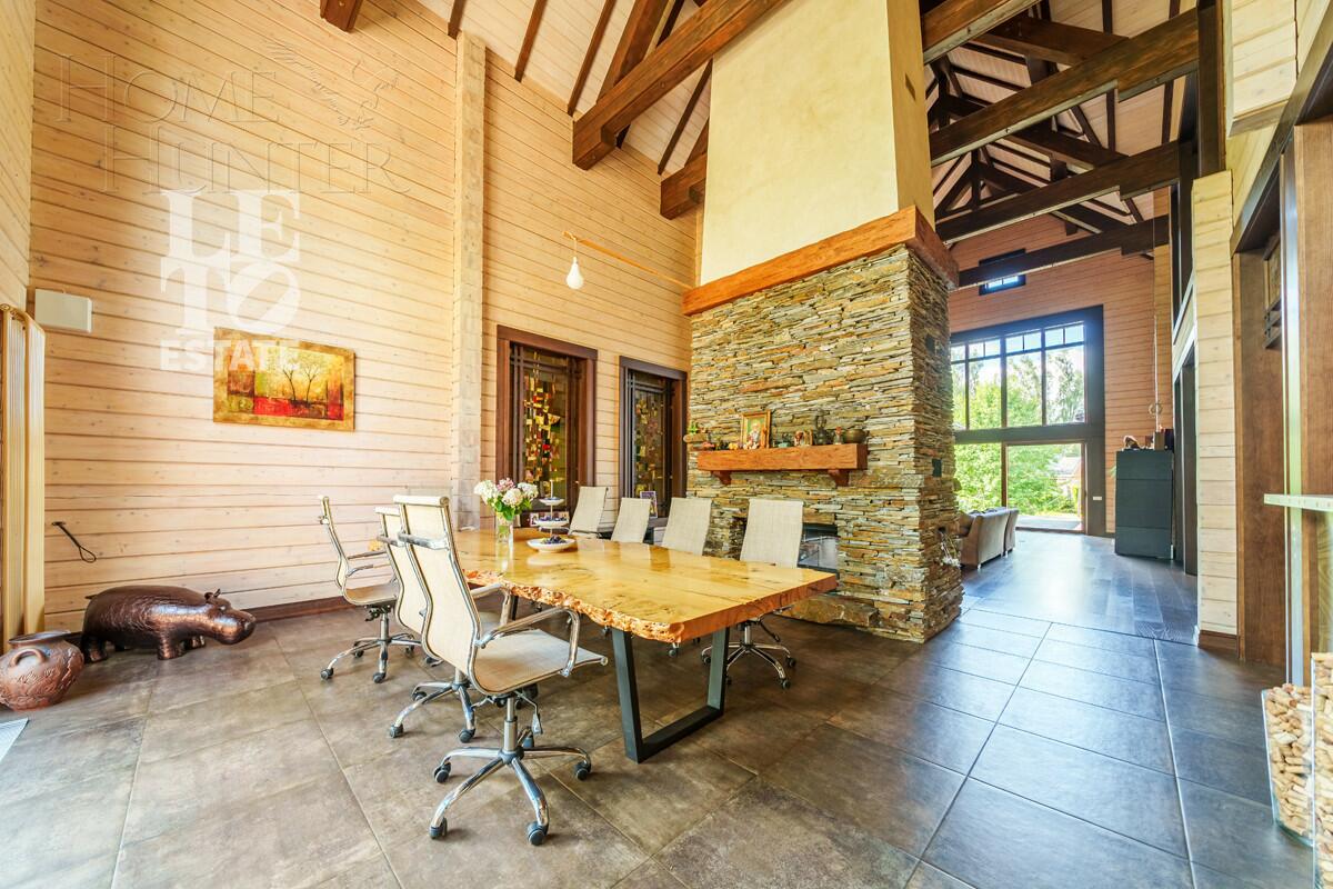 2-этажный коттедж 600 м² с отделкой