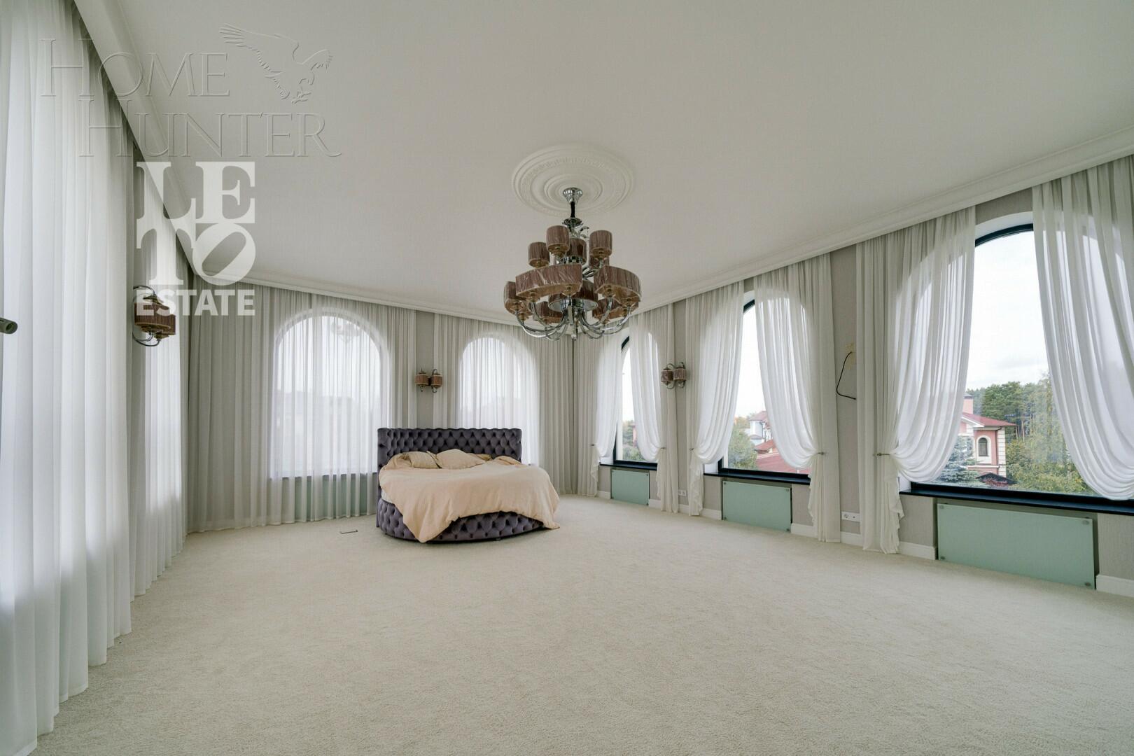 2-этажный коттедж 1 200 м² с отделкой