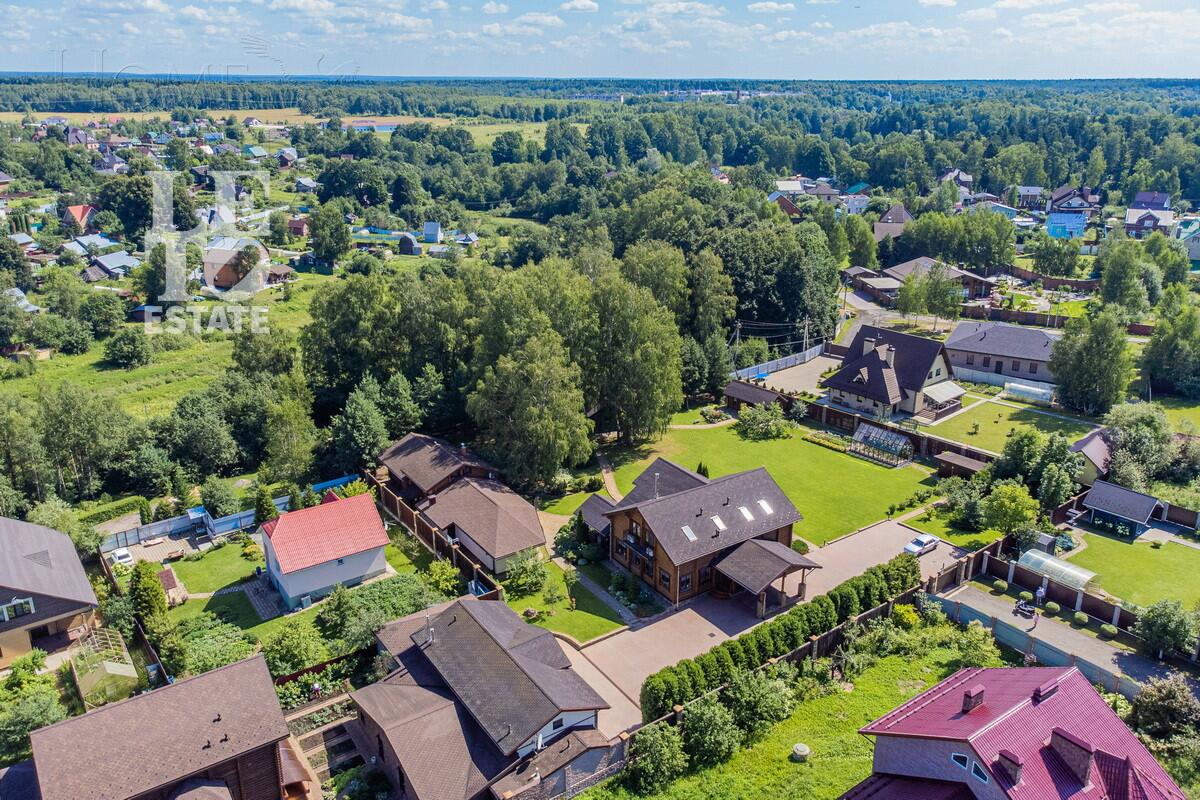 2-этажный коттедж 680 м² с отделкой