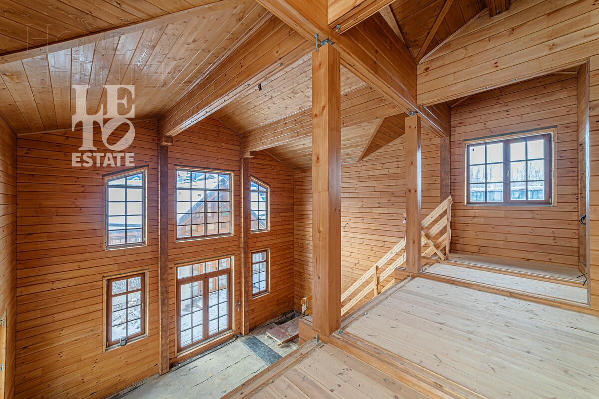 2-этажный коттедж 1 218 м² с отделкой