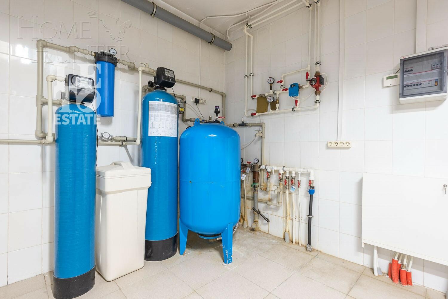 2-этажный коттедж 479.7 м² с отделкой