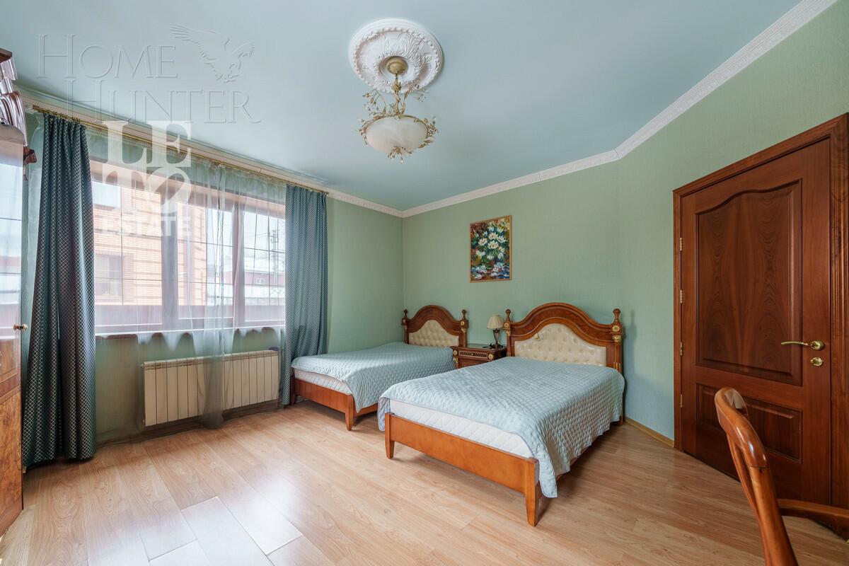 2-этажный коттедж 553.8 м² с отделкой