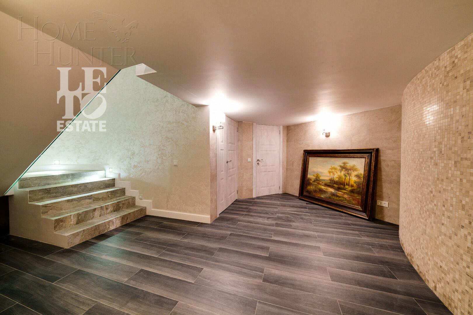 2-этажный коттедж 1 200 м² с отделкой