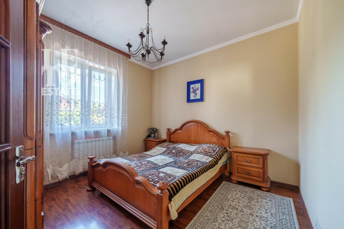 2-этажный коттедж 330 м² с отделкой