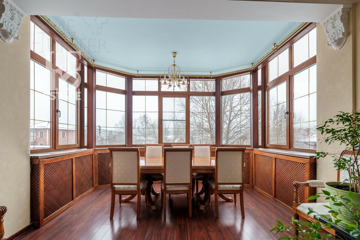 2-этажный коттедж 553.8 м² с отделкой