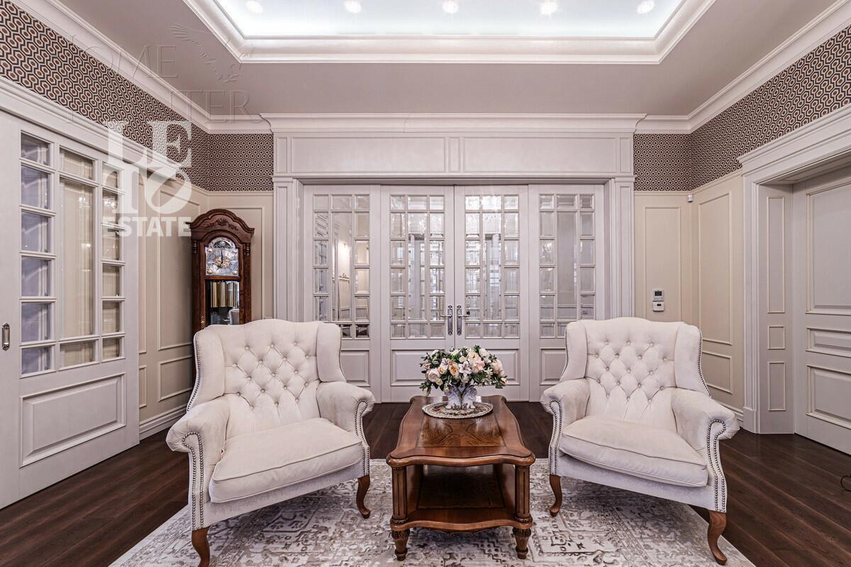 2-этажный коттедж 1 218 м² с отделкой