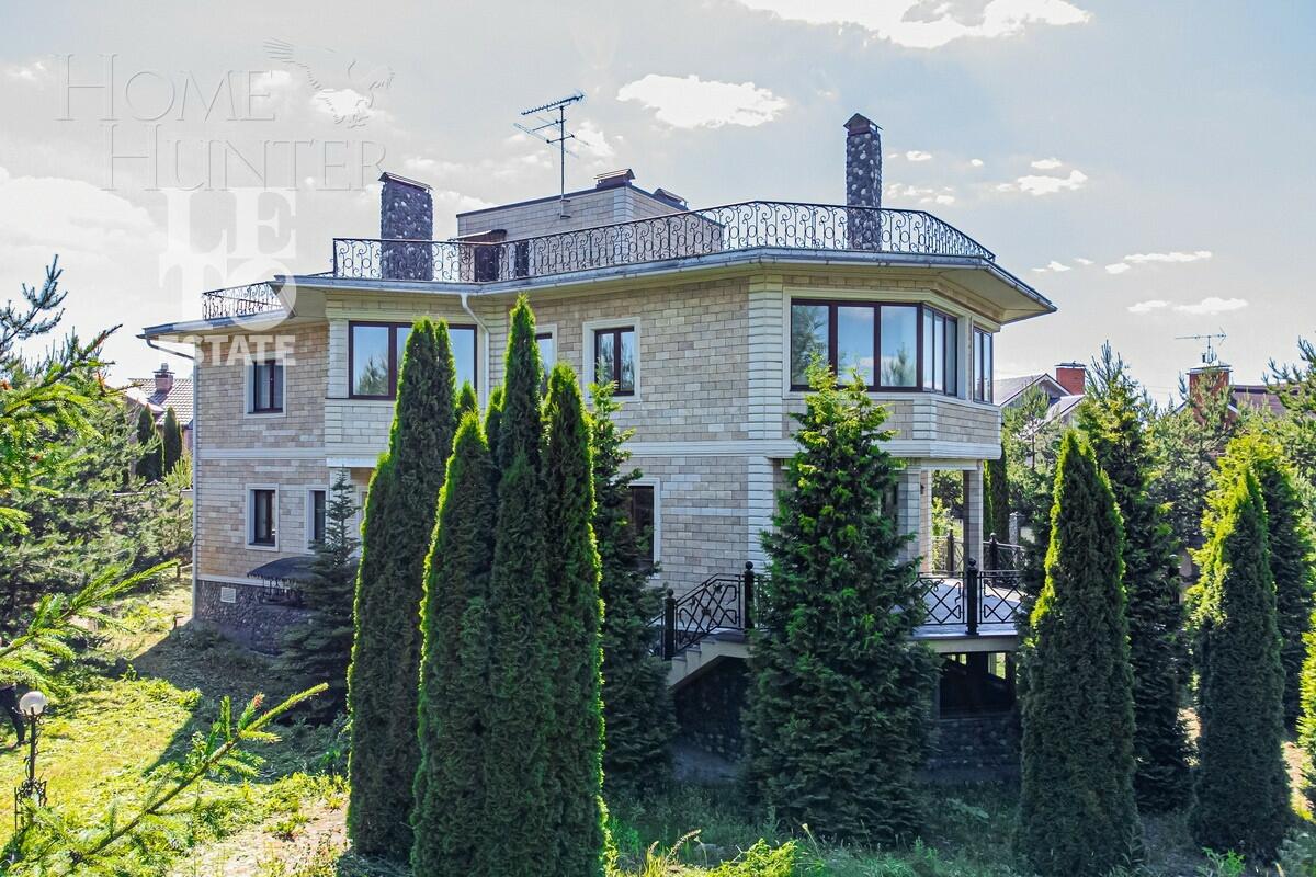 2-этажный коттедж 479.7 м² с отделкой