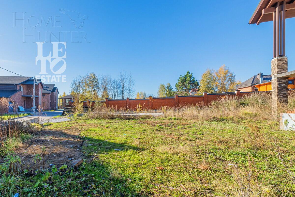 3-этажный коттедж 690 м² без отделки