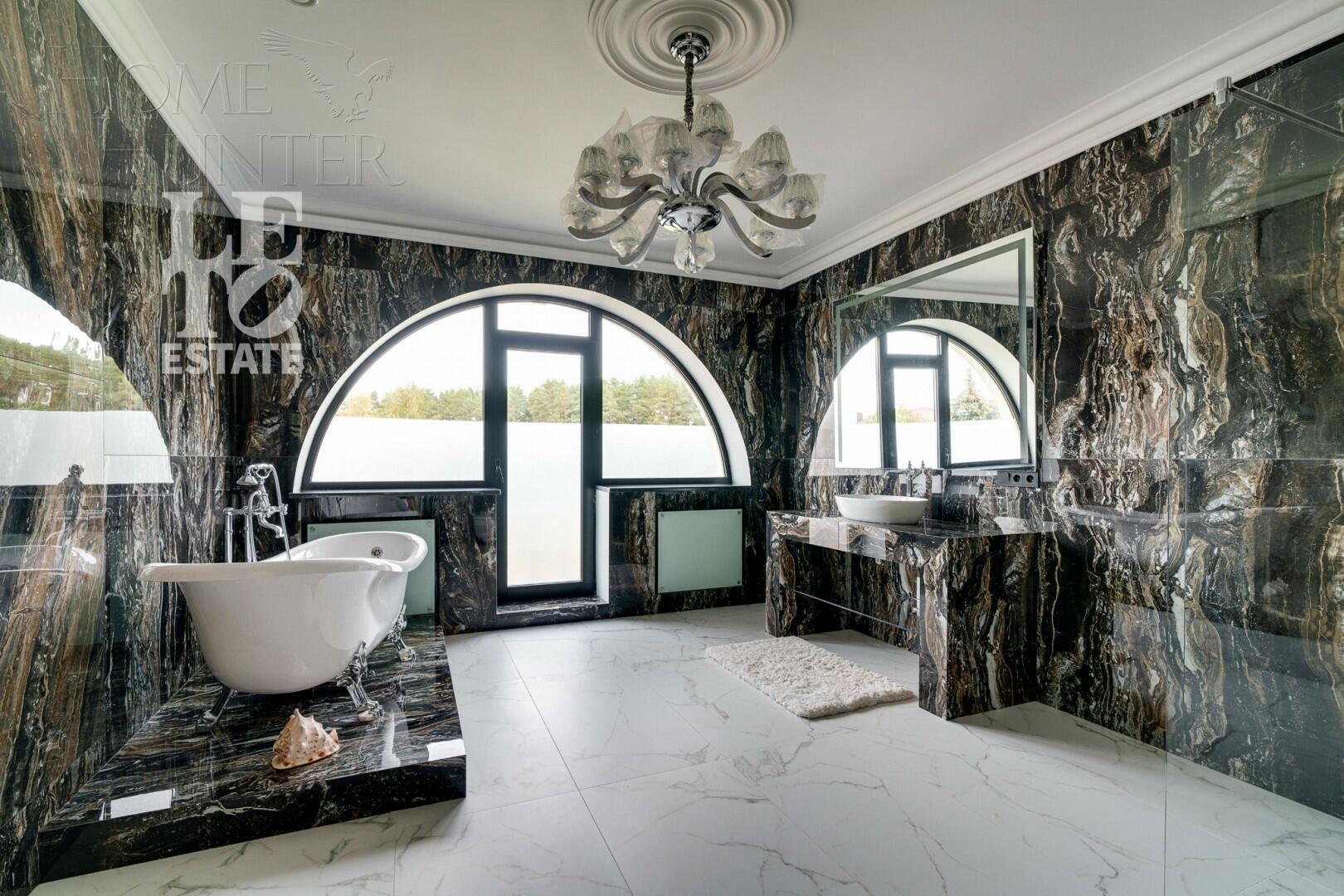 2-этажный коттедж 1 200 м² с отделкой