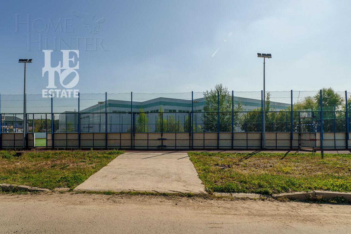 2-этажный коттедж 244 м² с отделкой