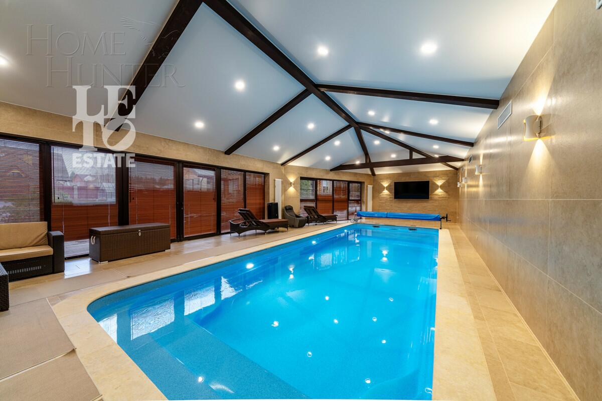 2-этажный коттедж 680 м² с отделкой