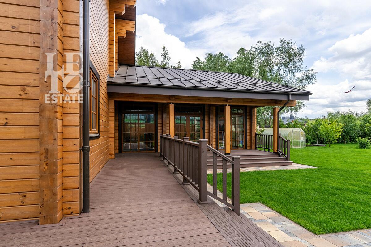 2-этажный коттедж 1 218 м² с отделкой