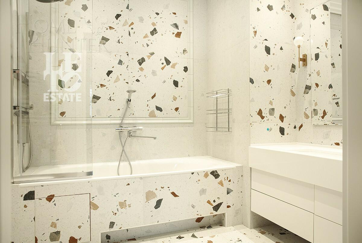 2-этажный коттедж 1 200 м² с отделкой