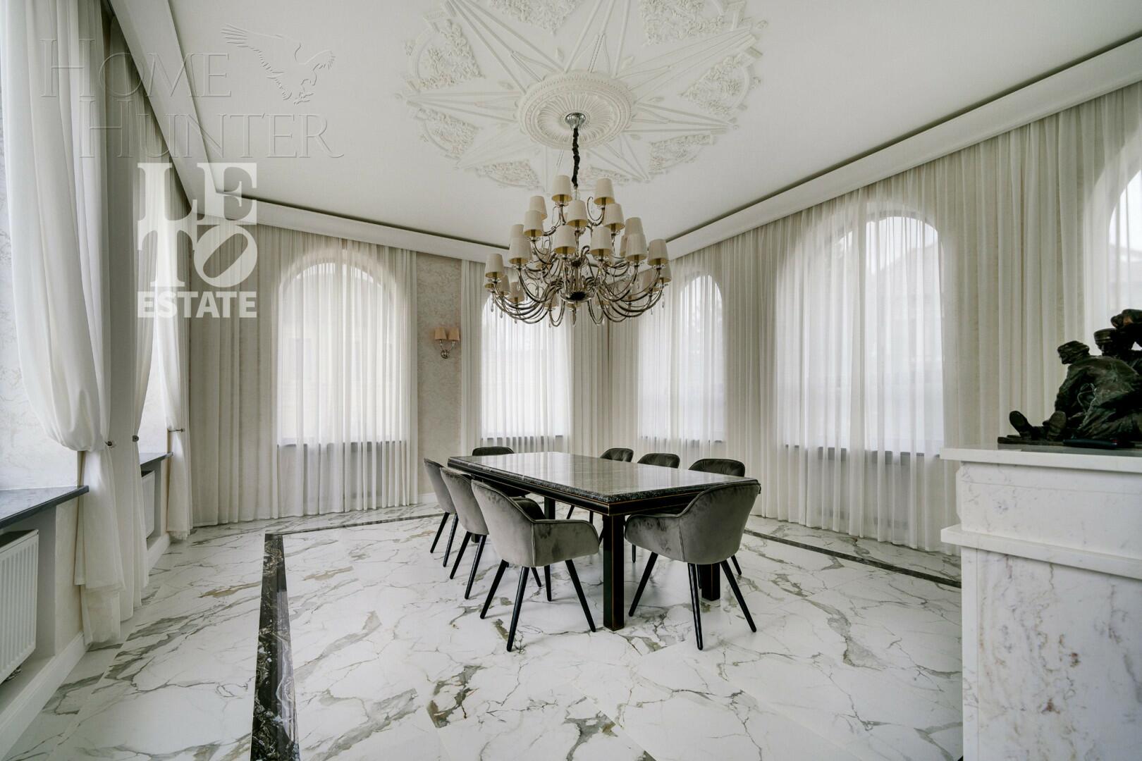 2-этажный коттедж 1 200 м² с отделкой