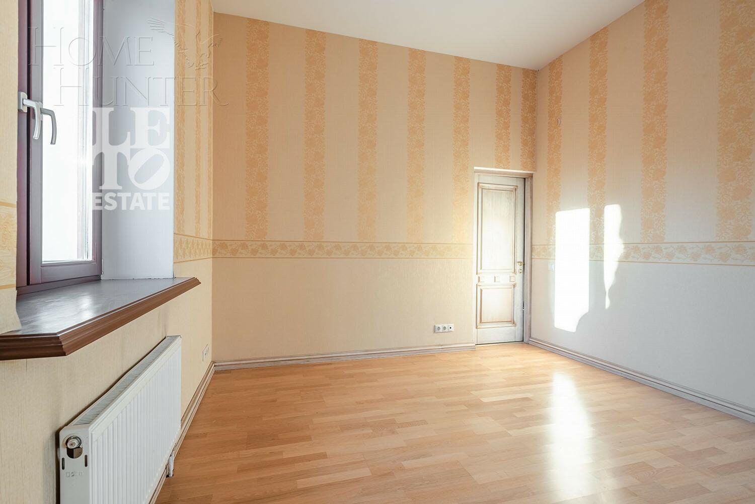 2-этажный коттедж 479.7 м² с отделкой