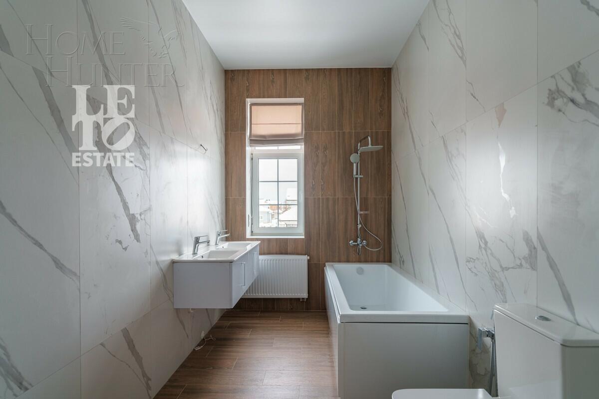 2-этажный коттедж 287.1 м² с отделкой