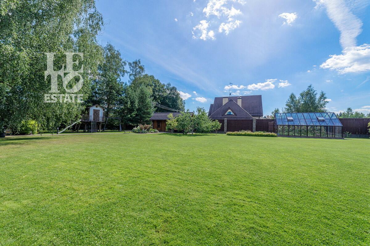 2-этажный коттедж 680 м² с отделкой