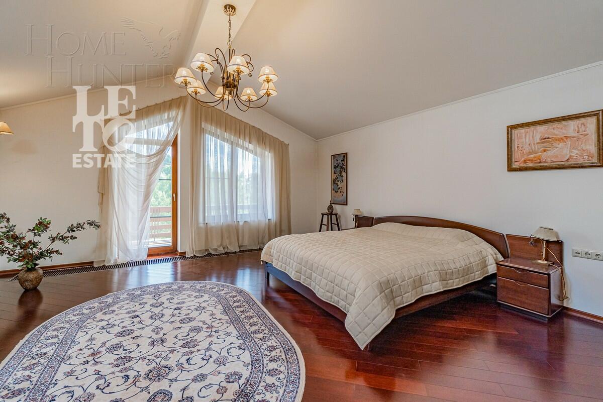 3-этажный коттедж 692.6 м² с отделкой