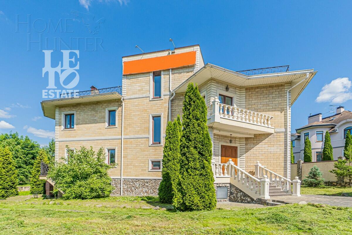 2-этажный коттедж 479.7 м² с отделкой