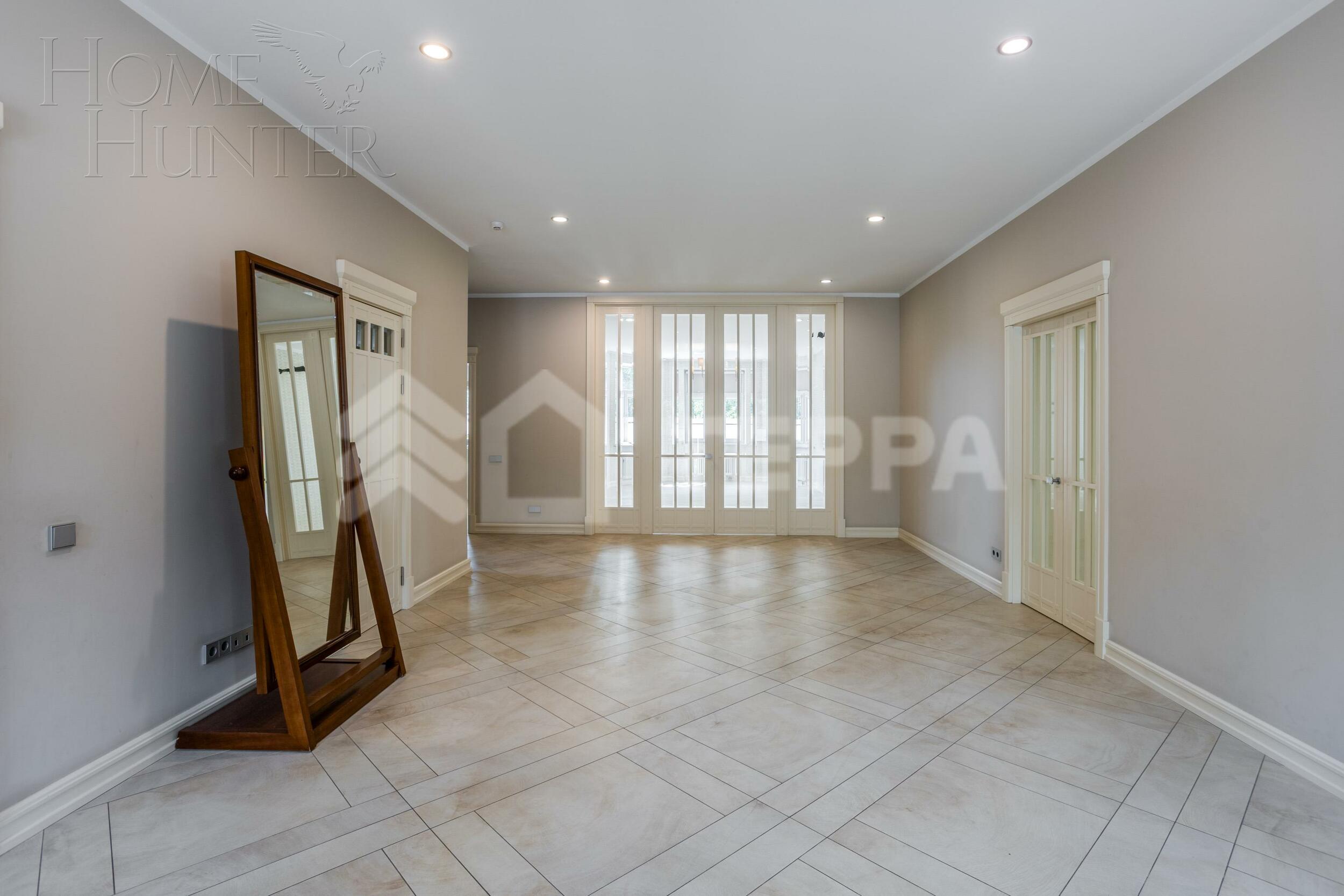 2-этажный коттедж 1 087 м² с отделкой