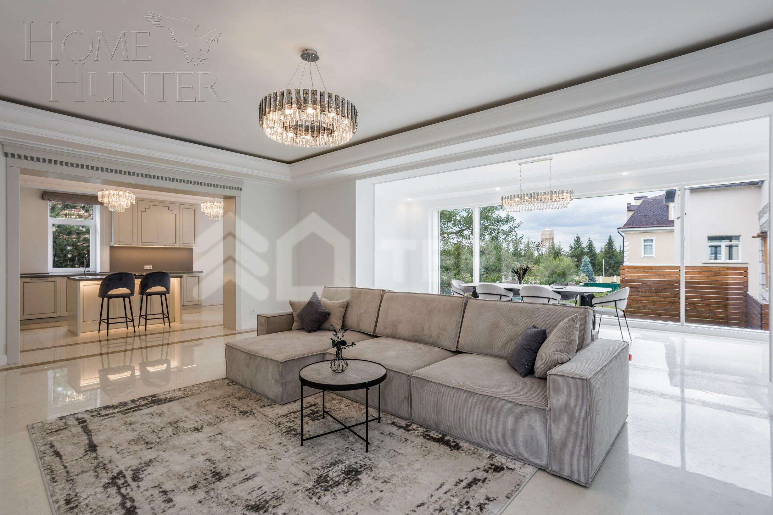 2-этажный коттедж 400 м² с отделкой