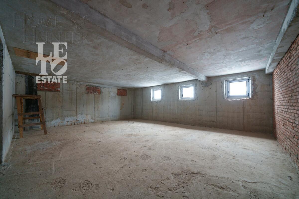 2-этажный коттедж 691.4 м² без отделки