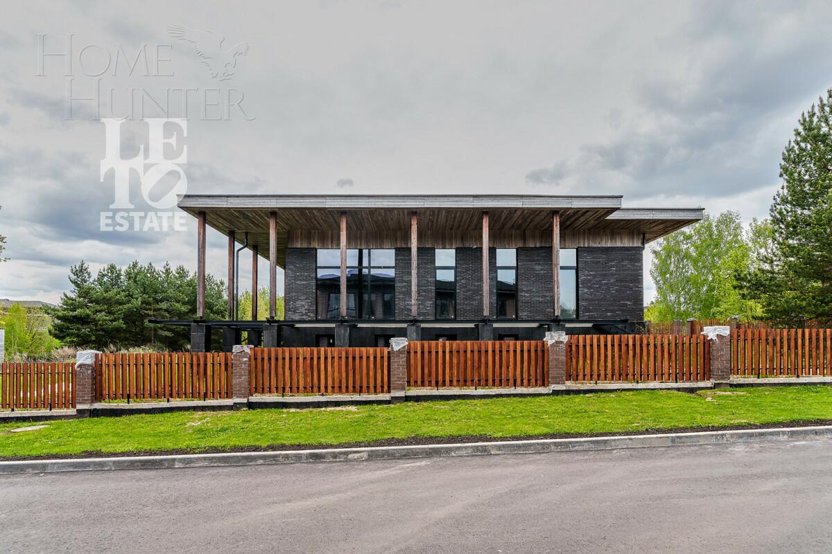 2-этажный коттедж 691.4 м² без отделки