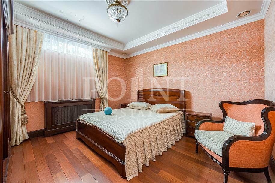 2-этажный коттедж 650 м² с отделкой