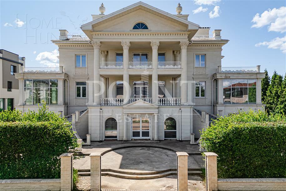 3-этажный коттедж 1 532 м² без отделки