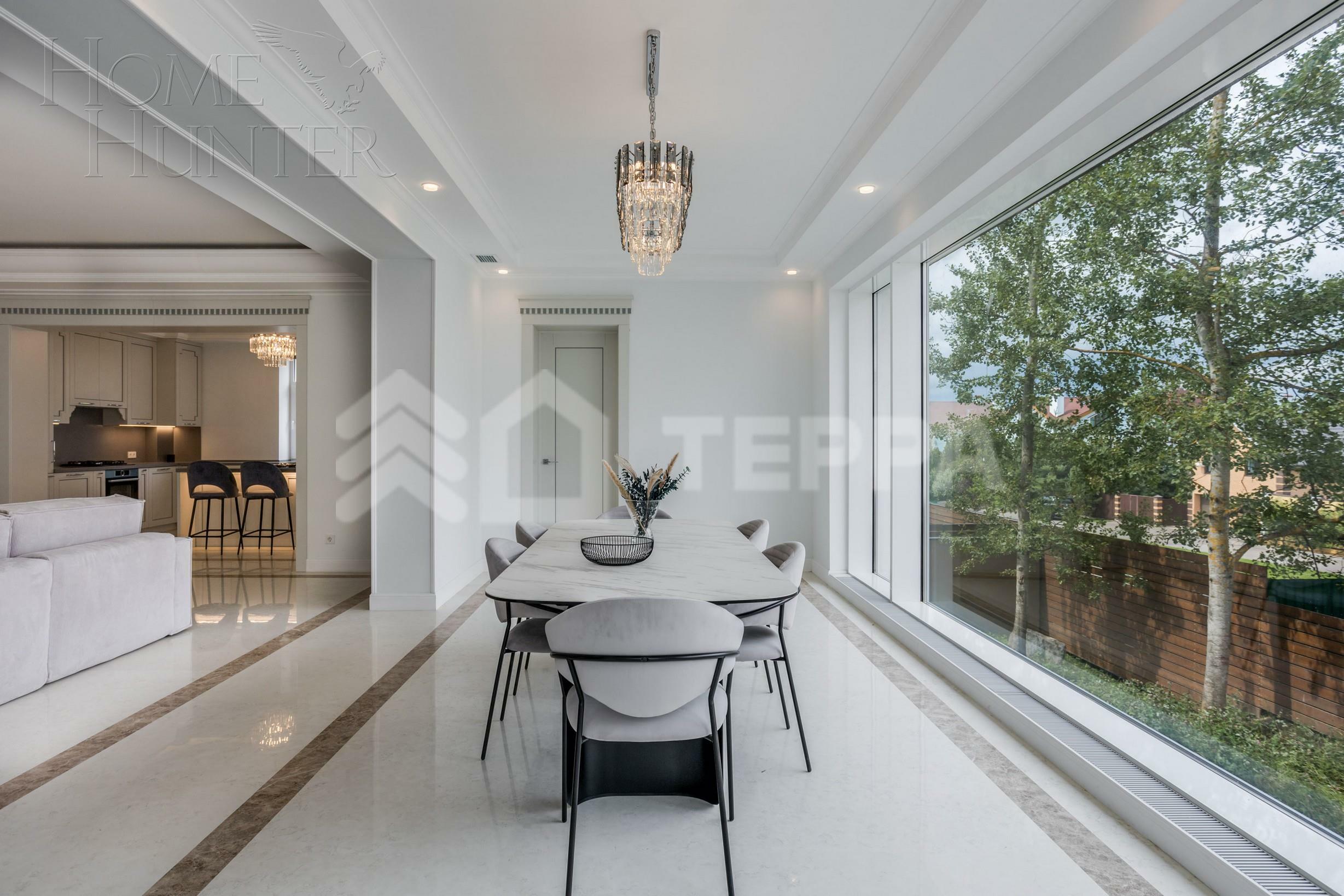 2-этажный коттедж 400 м² с отделкой