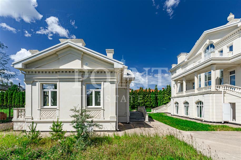 3-этажный коттедж 1 532 м² без отделки