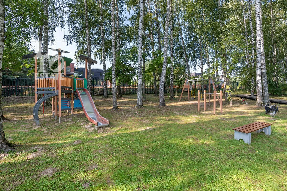 2-этажный коттедж 691.4 м² без отделки