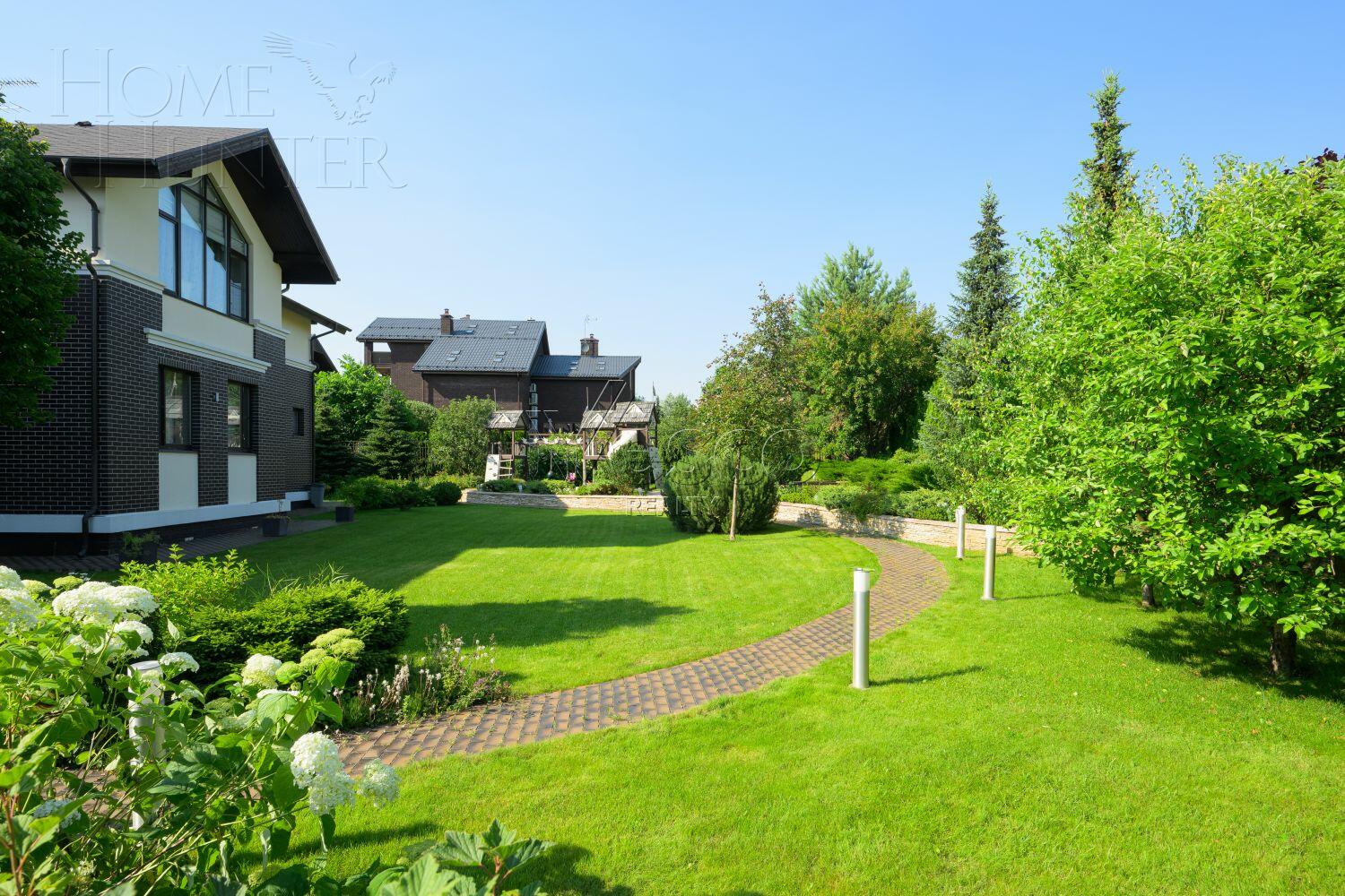 2-этажный коттедж 357 м² с отделкой