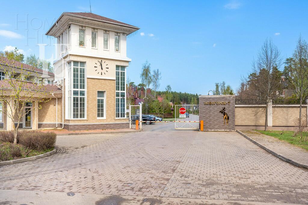 2-этажный коттедж 1 556 м² с отделкой