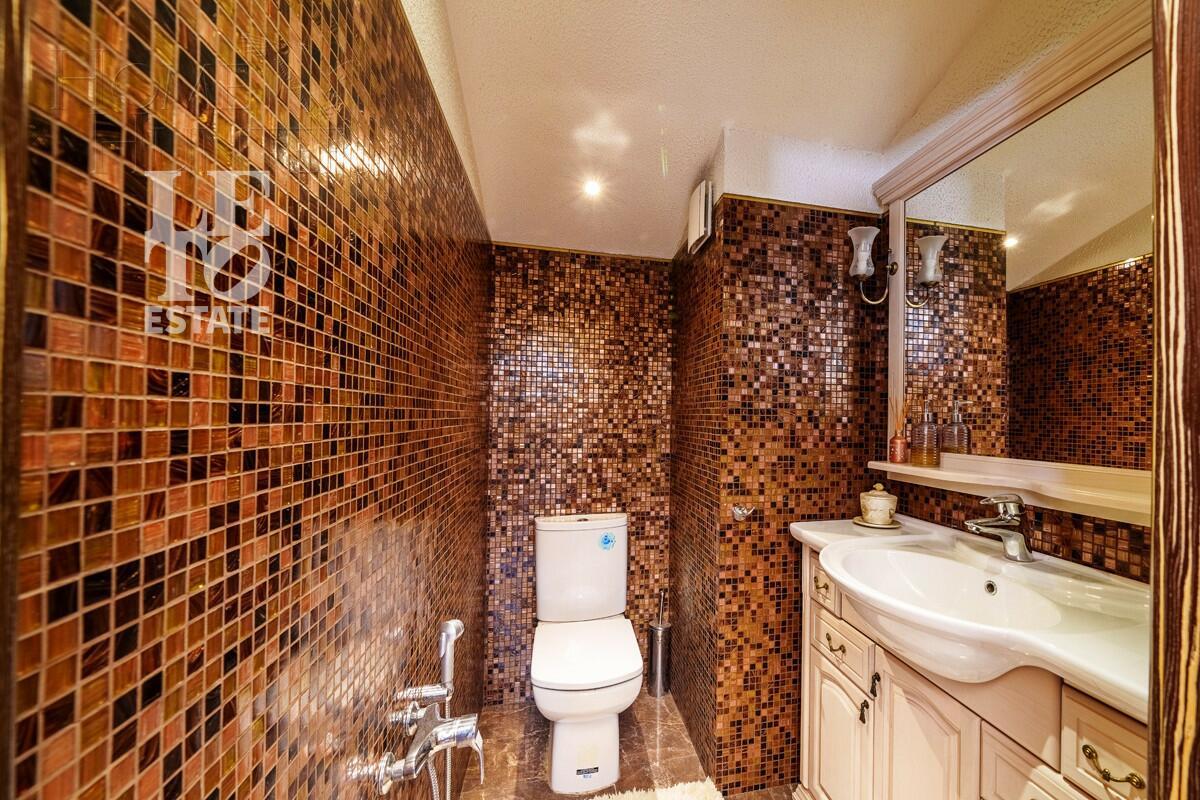 2-этажный коттедж 795 м² без отделки