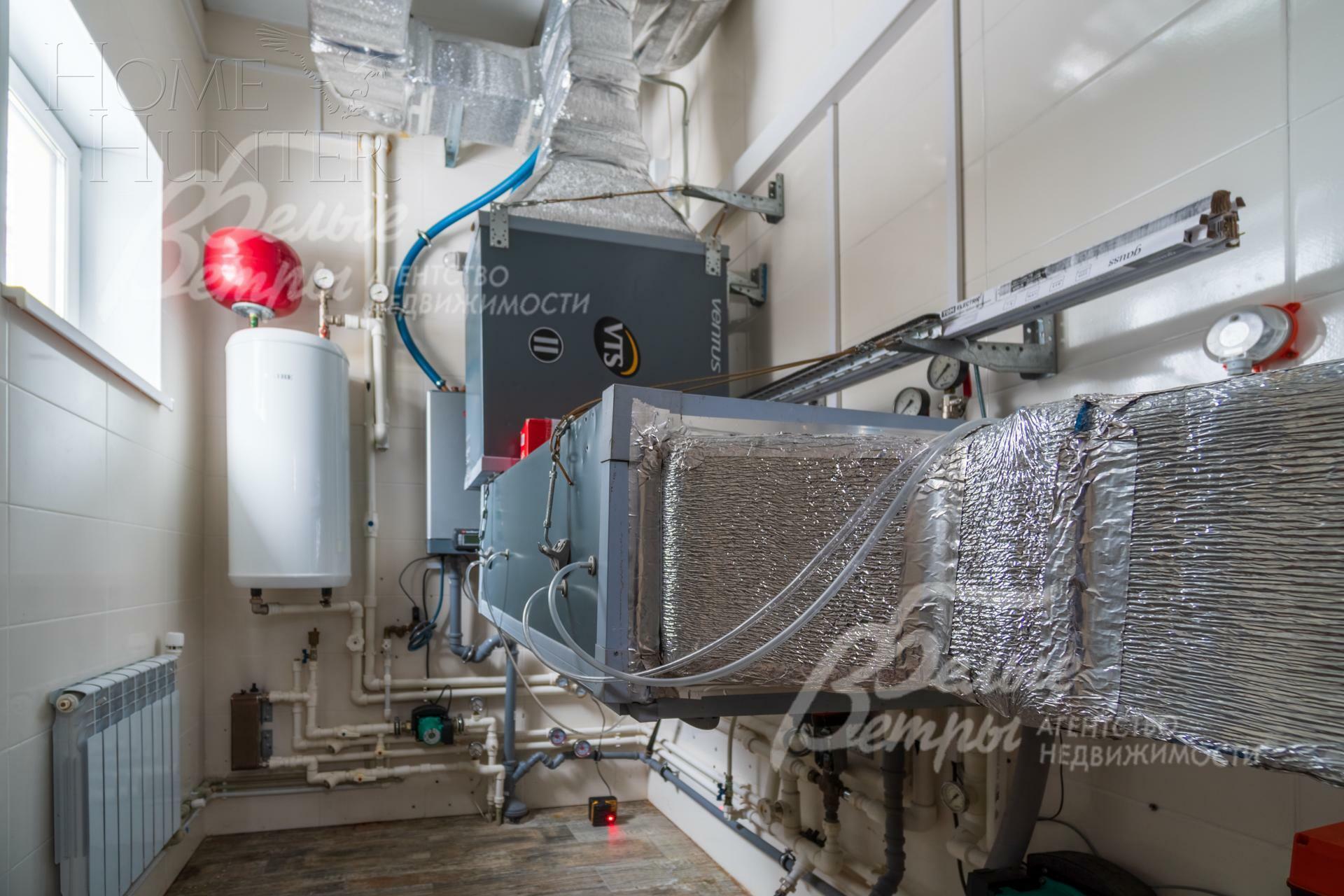 2-этажный коттедж 2 200 м² с отделкой