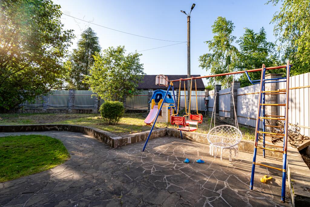 2-этажный коттедж 1 012 м² с отделкой