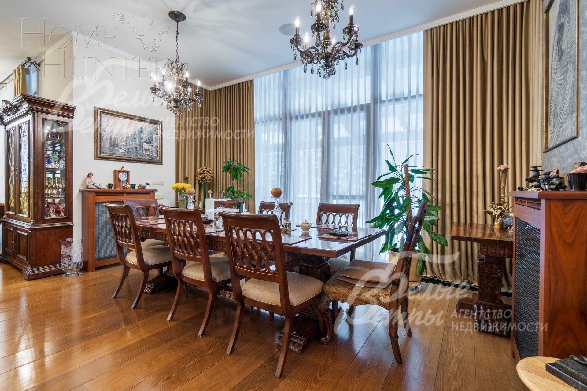 2-этажный коттедж 2 200 м² с отделкой