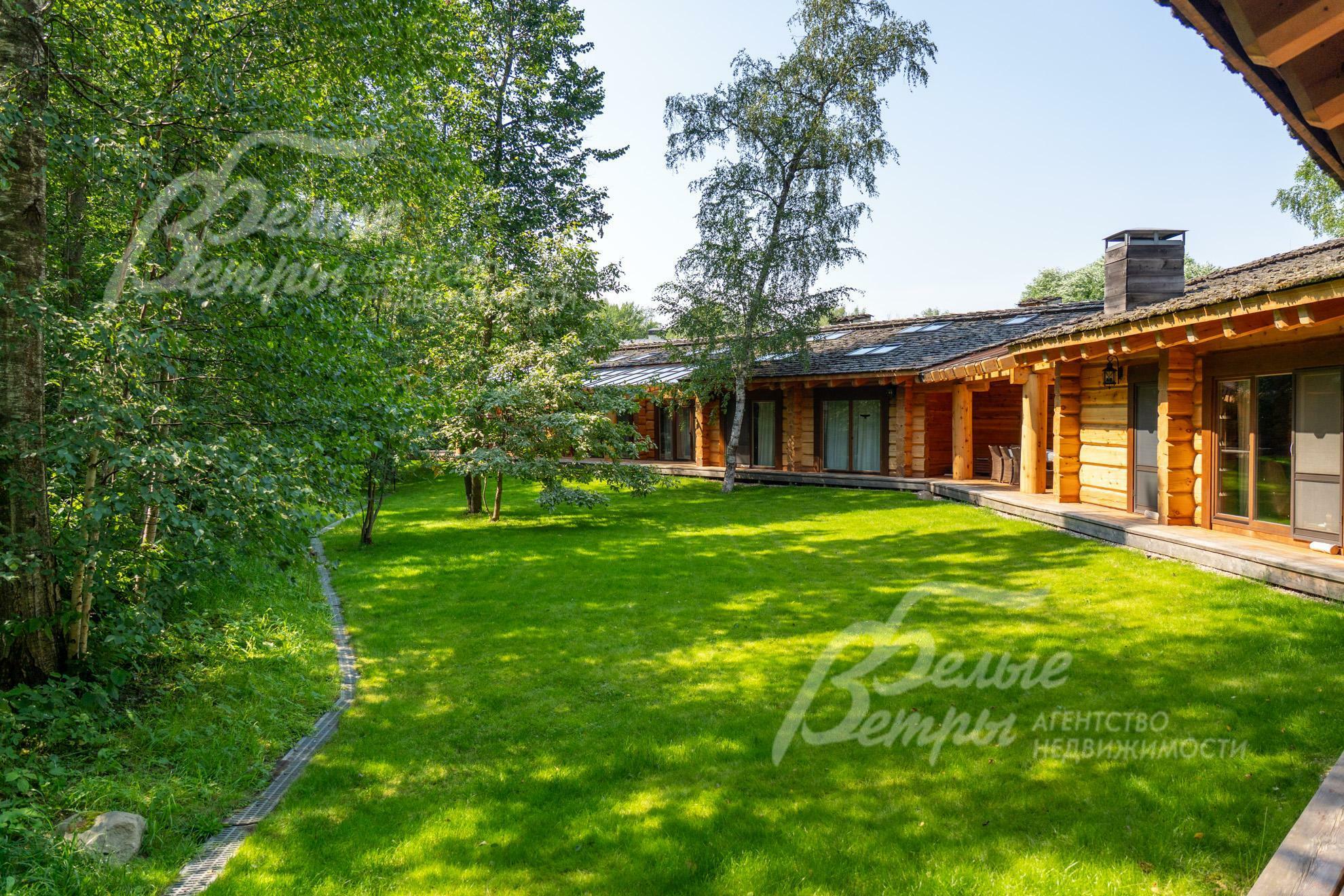 2-этажный коттедж 2 200 м² с отделкой