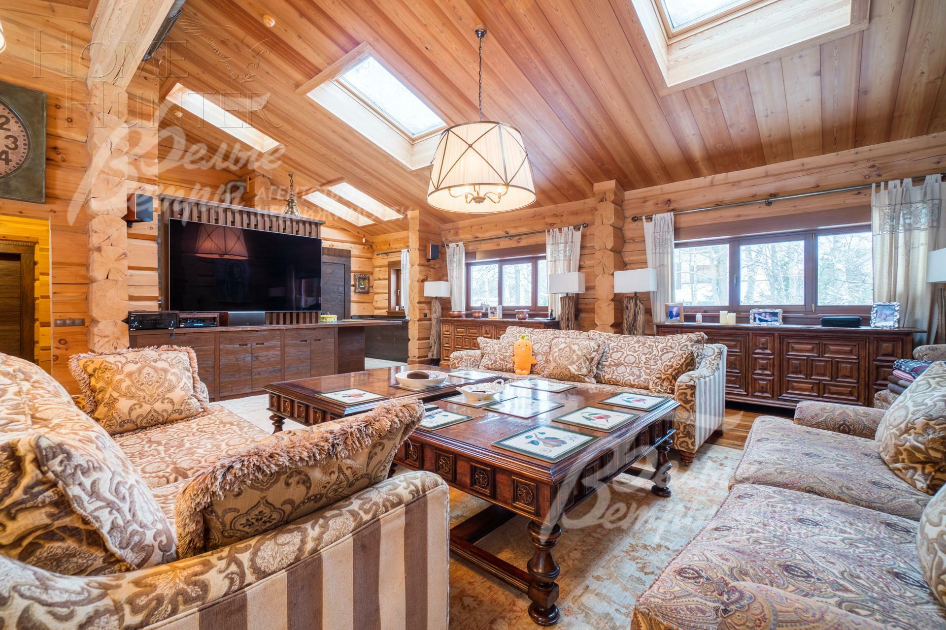 2-этажный коттедж 2 200 м² с отделкой