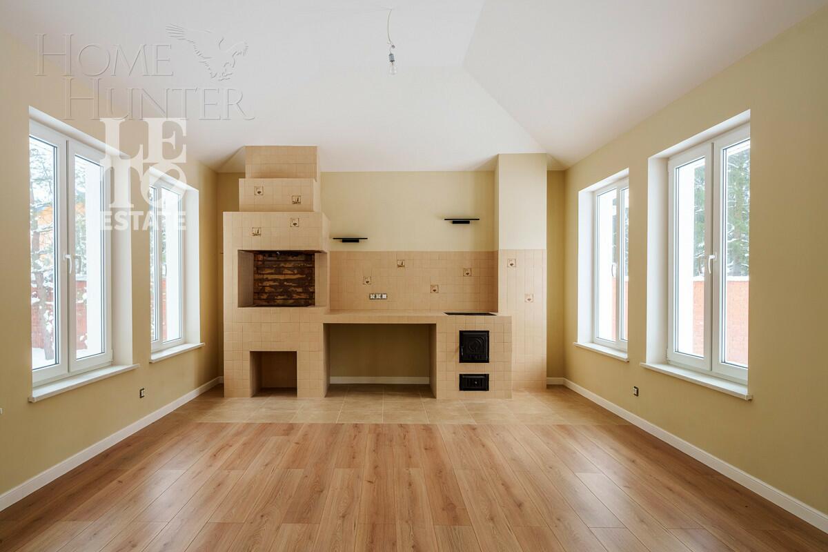 3-этажный коттедж 600 м² с отделкой