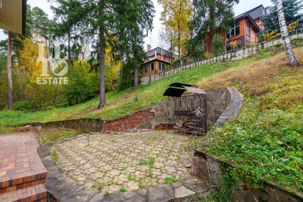 2-этажный коттедж 440.2 м² с отделкой