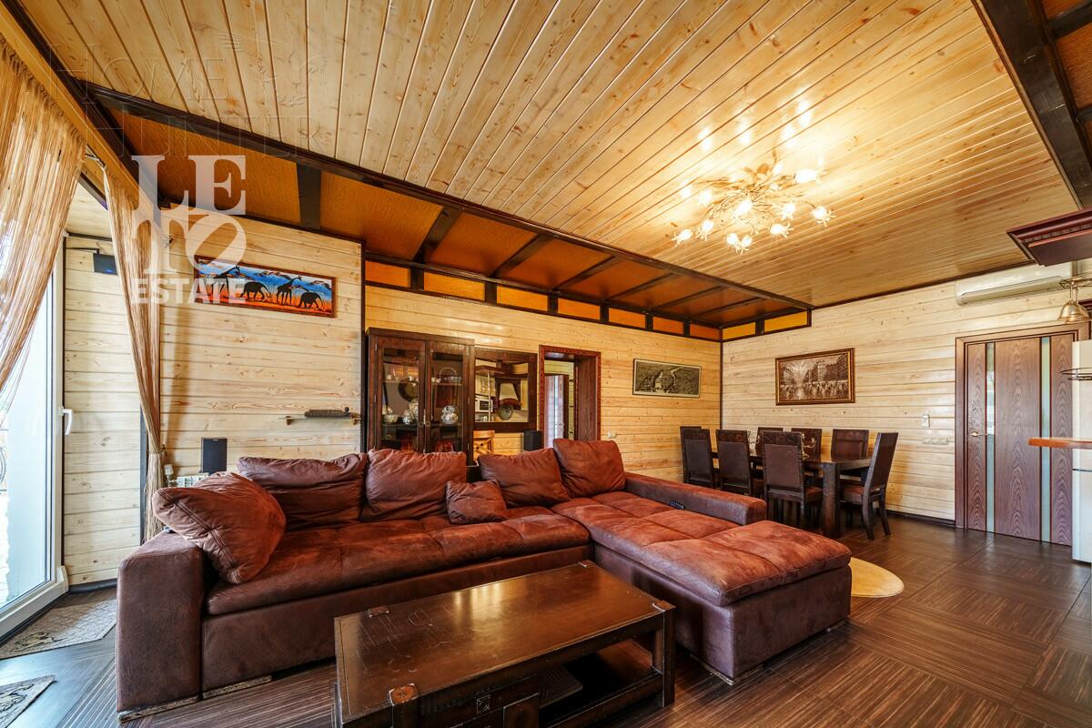 2-этажный коттедж 795 м² без отделки